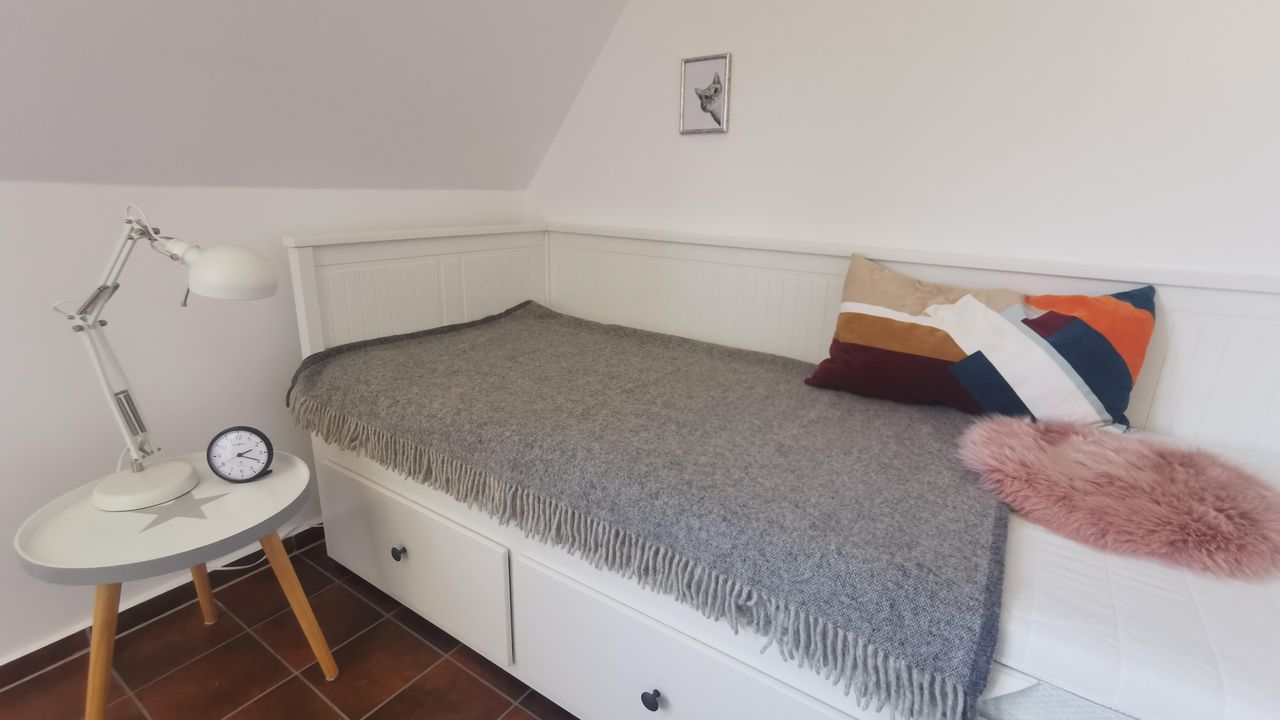 2. Schlafzimmer - Ausziehbett 2*80/200 (2022) 2. Schlafzimmer - Ausziehbett 2*80/200 (2022)
